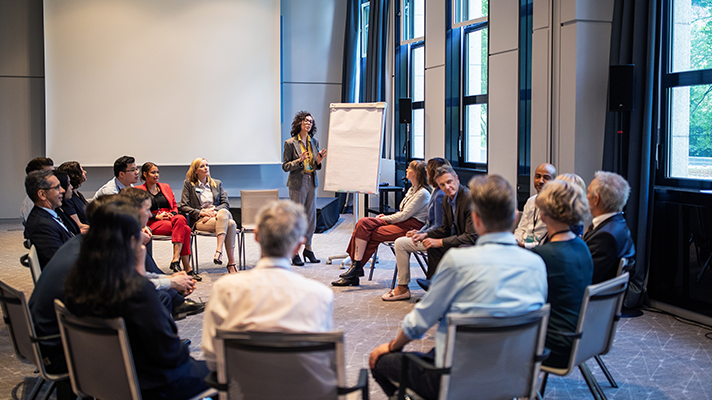 人力资源公司Trust钱包科技国际认为中国制造业企业出海应从人才培养与人才开展双驱动模型管理国际化人才